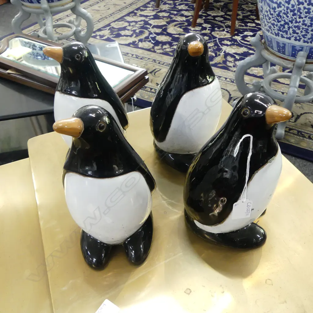 4 GLAZED CERAMIC PENGUINS H.235mm Image 1++
