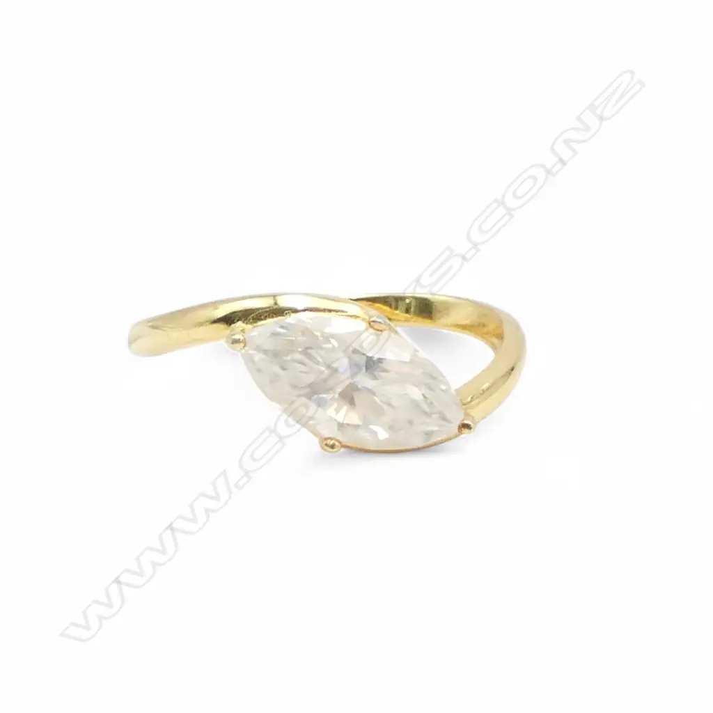 GOLD PLATED MOISSANITE RING + CERTIFICATE SIZE P Image 1++