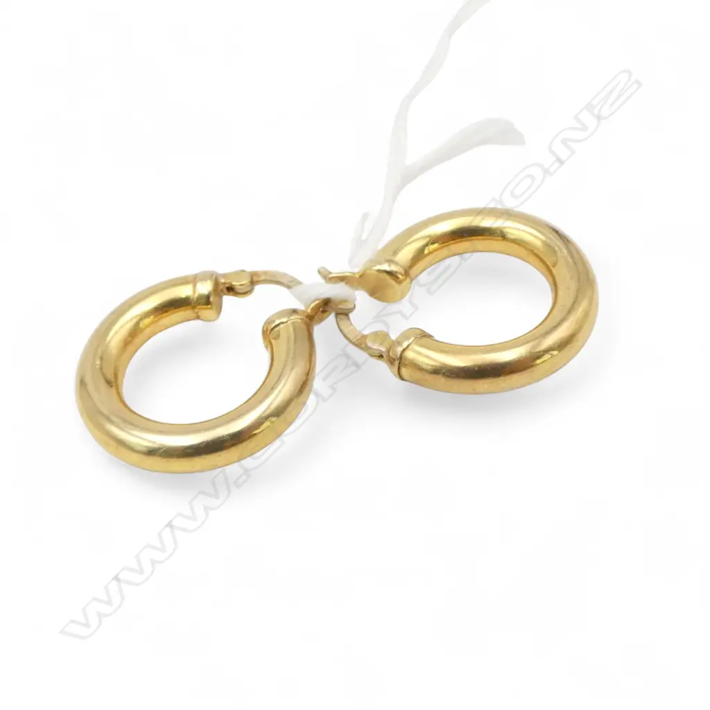 9ct YELLOW GOLD HOOP EARRING 2.3GMS Image 1++