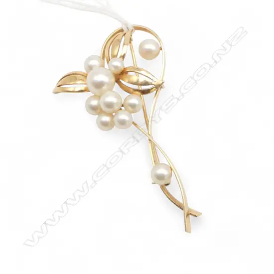 18CT PEARL BROOCH, 8.85gms W.60mm