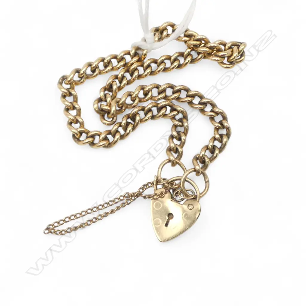9ct yellow gold solid curb link bracelet w heart padlock clasp 10.4gms Image 1++