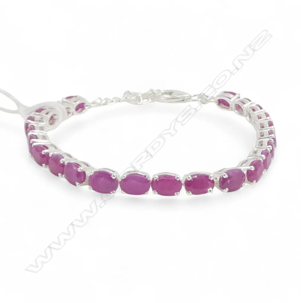 SILVER & RUBY TENNIS BRACELET Image 1++
