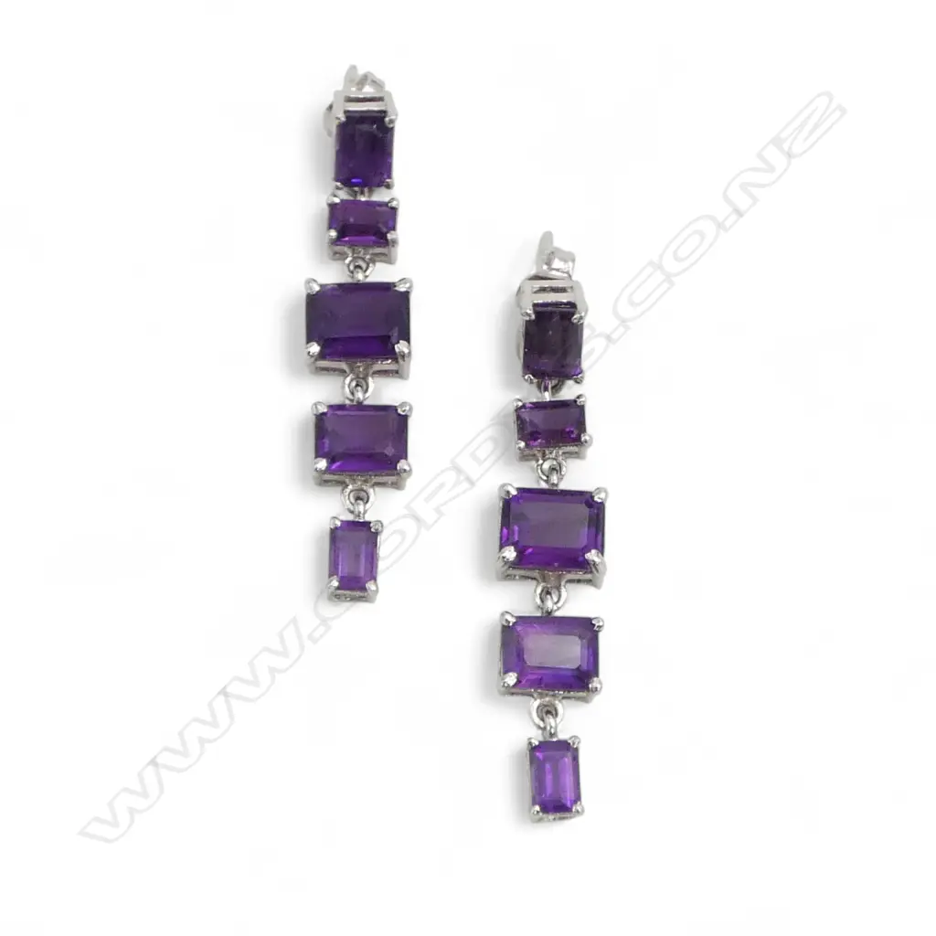 SILVER & AMETHYST DROP EARRINGS Image 1++