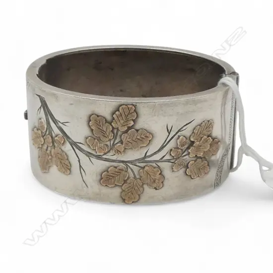 Wide silver Arts & Crafts bangle with applied gold oak leaves & acorns 41gms