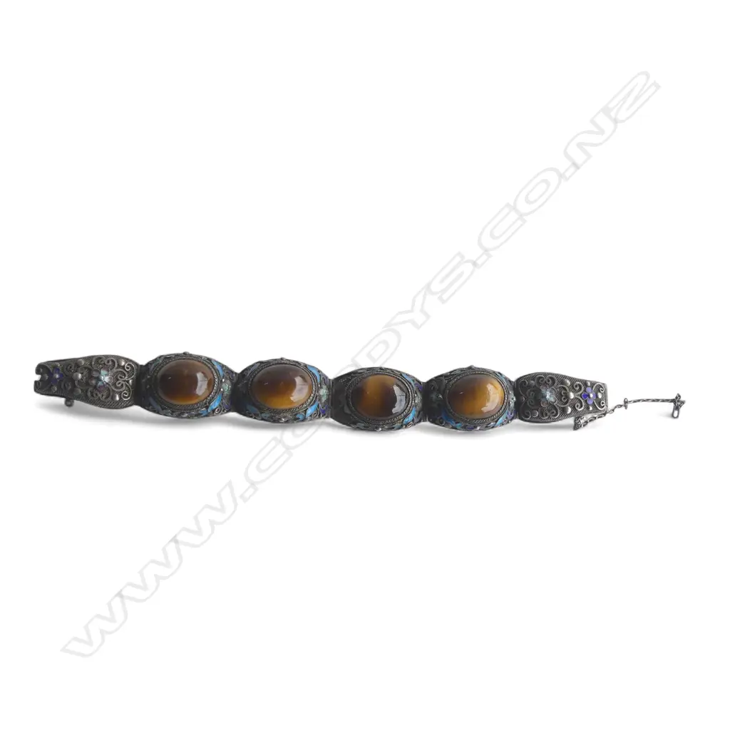ASST. VINTAGE JEWELLERY INCLDS SILVER FRESHWATER PEARL EARRINGS & SILVER/TIGER EYE BRACELET Image 1++