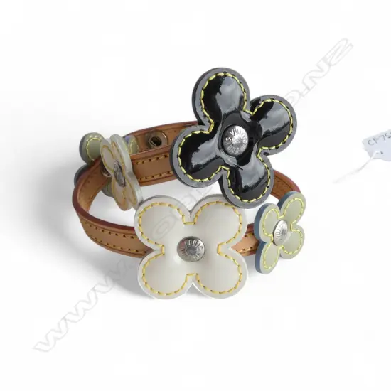 LOUIS VUITTON VERNIS LEATHER DOUBLE WRAP FLOWER BRACELET, unworn condition (black flower)