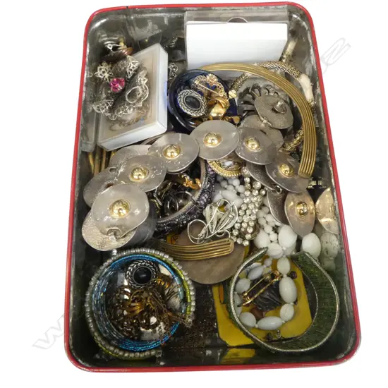 ASST. COSTUME JEWELLERY