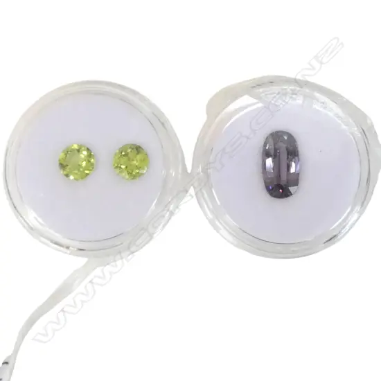 PR UNSET ROUND PERIDOT, 1.74ct & OVAL CUT SPINEL, 2.23ct