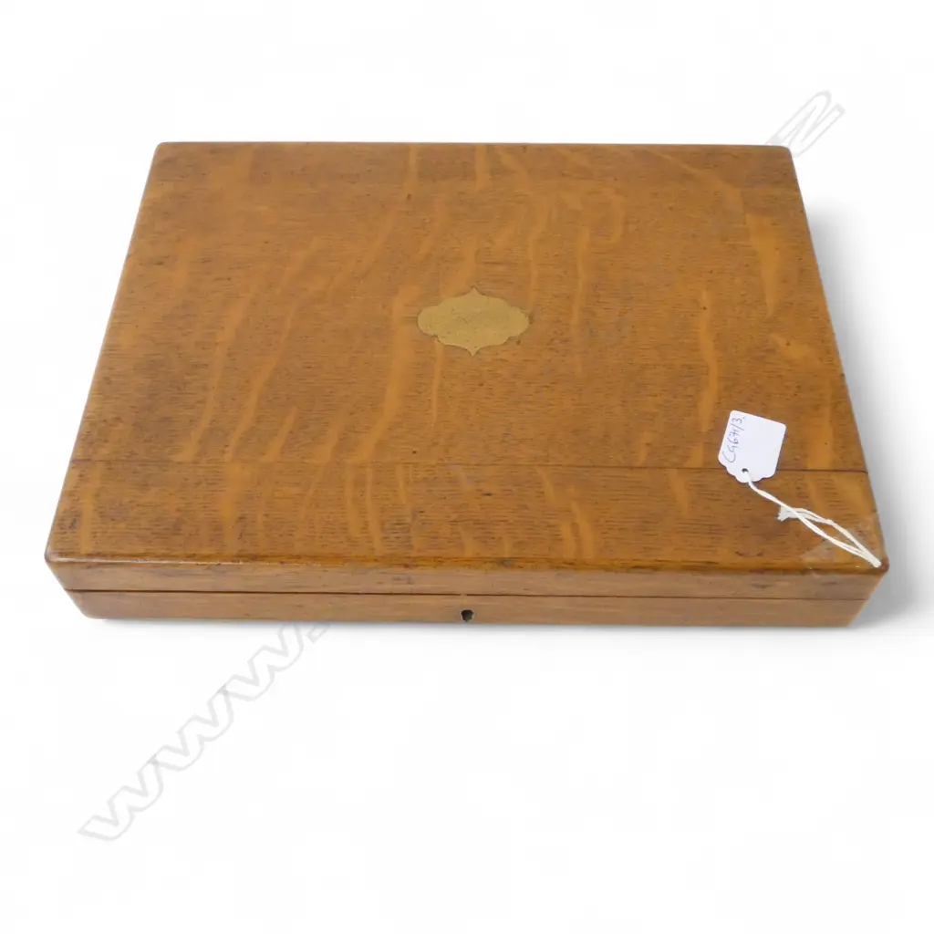 6 PLACE FISH SET, IN OAK CASE W.350mm Image 1++