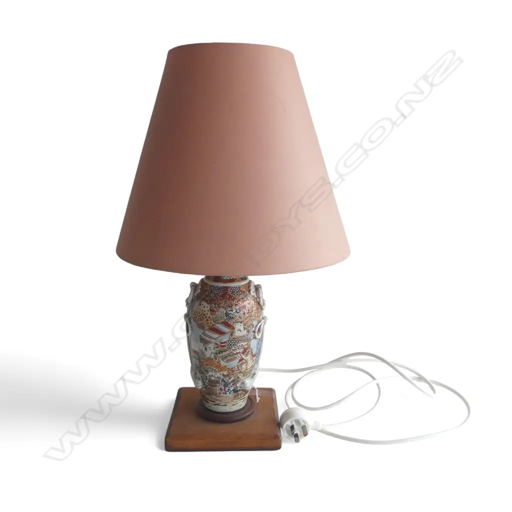 SATSUMA VASE TABLE LAMP H.510mm Image 1++