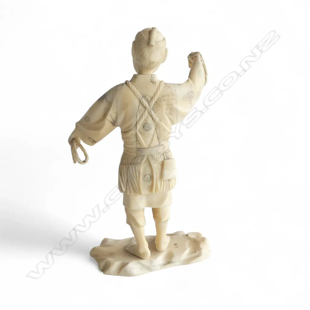 CARVED JAPANESE FIGURE H.175mm Image 1++