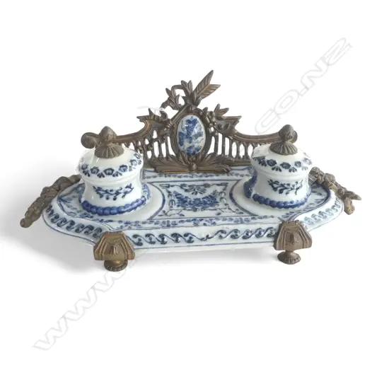 ANTIQUE VICTORIAN DESK SET, ironstone & brass, crown stamp & 1885 to base, 340 x 140 x 130mm