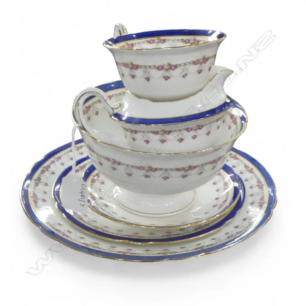 3 SHELLEY CHINA CSPS & SUGAR BOWL BLOSSOM PAT TOGETHER WITH SHELLEY CHINA C/SUGAR CAKE PLATE & CSP WILD ROSE PAT Image 1++