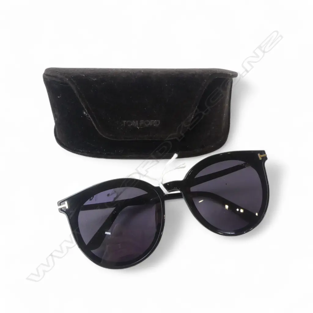 PR TOM FORD SUNGLASSES, MADE IN ITALY, CASED, SOME WEAR Image 1++