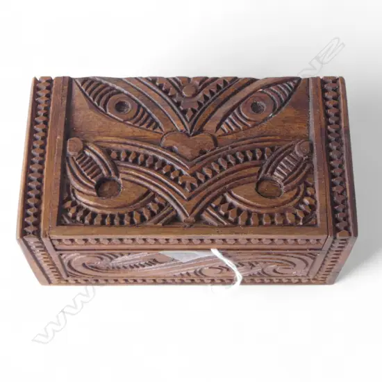 CARVED WOODEN MAORI BOX W.155mm