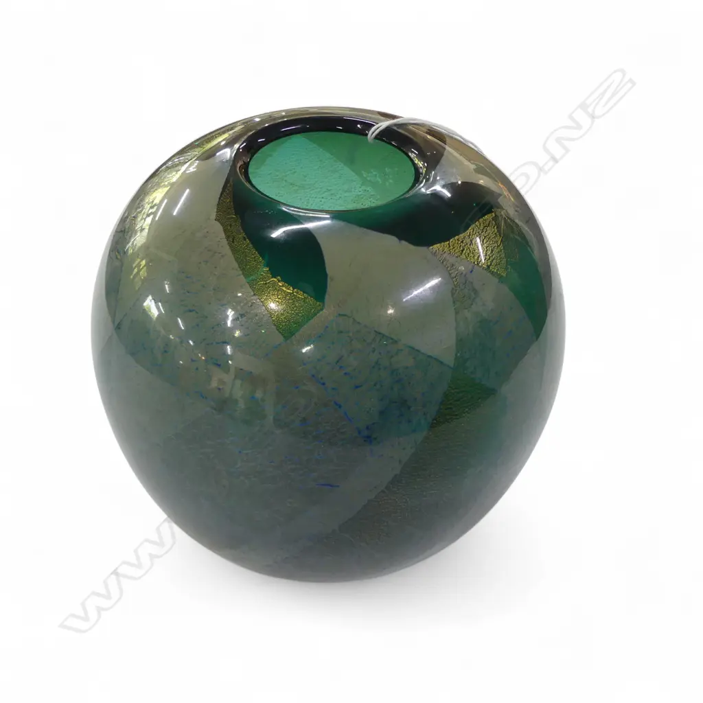 GARRY NASH GOLD & SILVER LEAF ART GLASS VASE H.180mm signed & dated '99 Image 1++