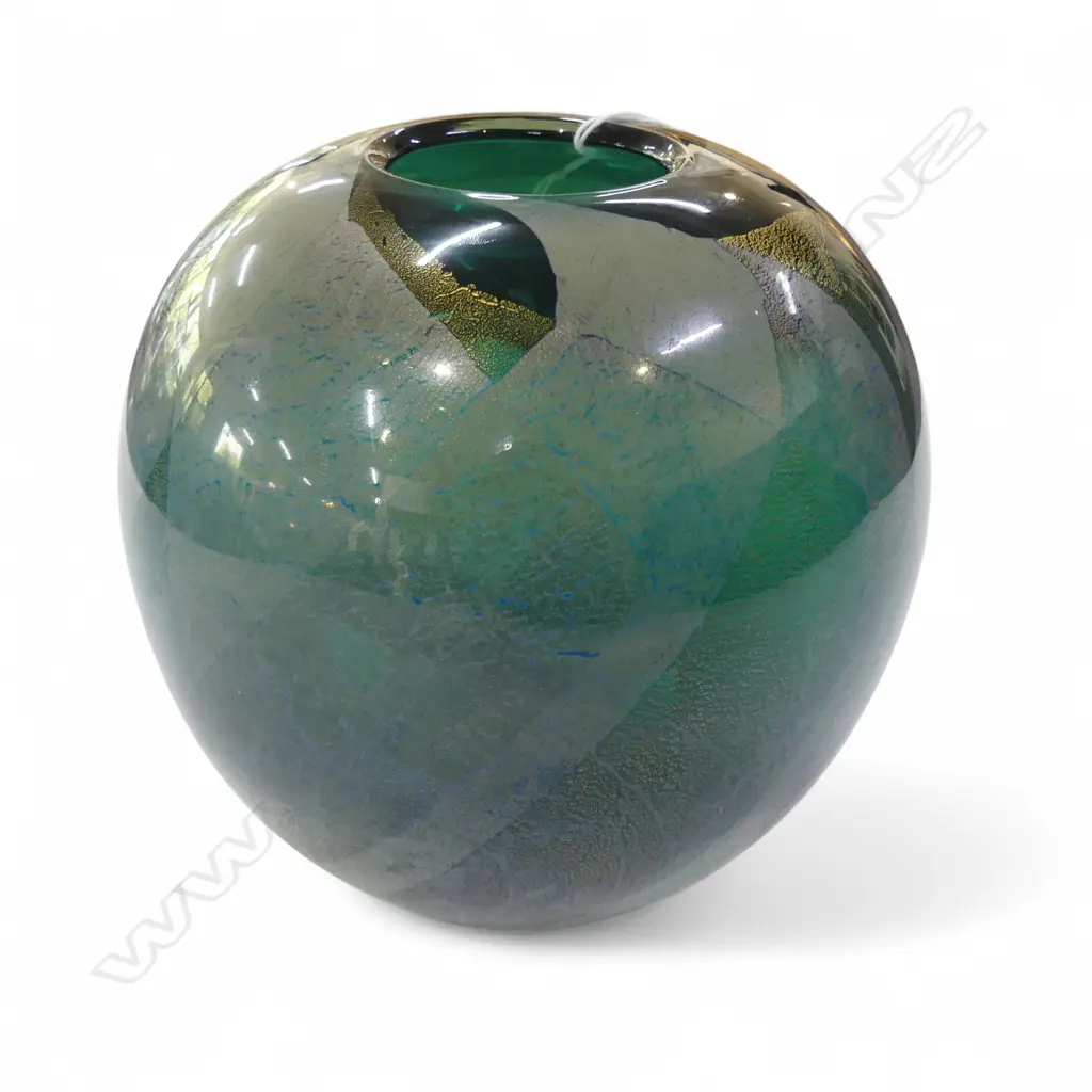 GARRY NASH GOLD & SILVER LEAF ART GLASS VASE H.180mm signed & dated '99 Image 1++