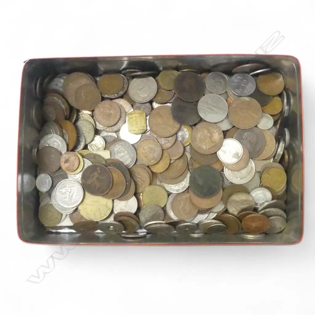 TIN OF WORLD COINS Image 1++