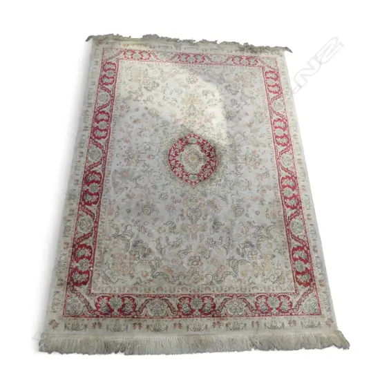 MACHINED SILK STYLE RUG 1700x1200mm