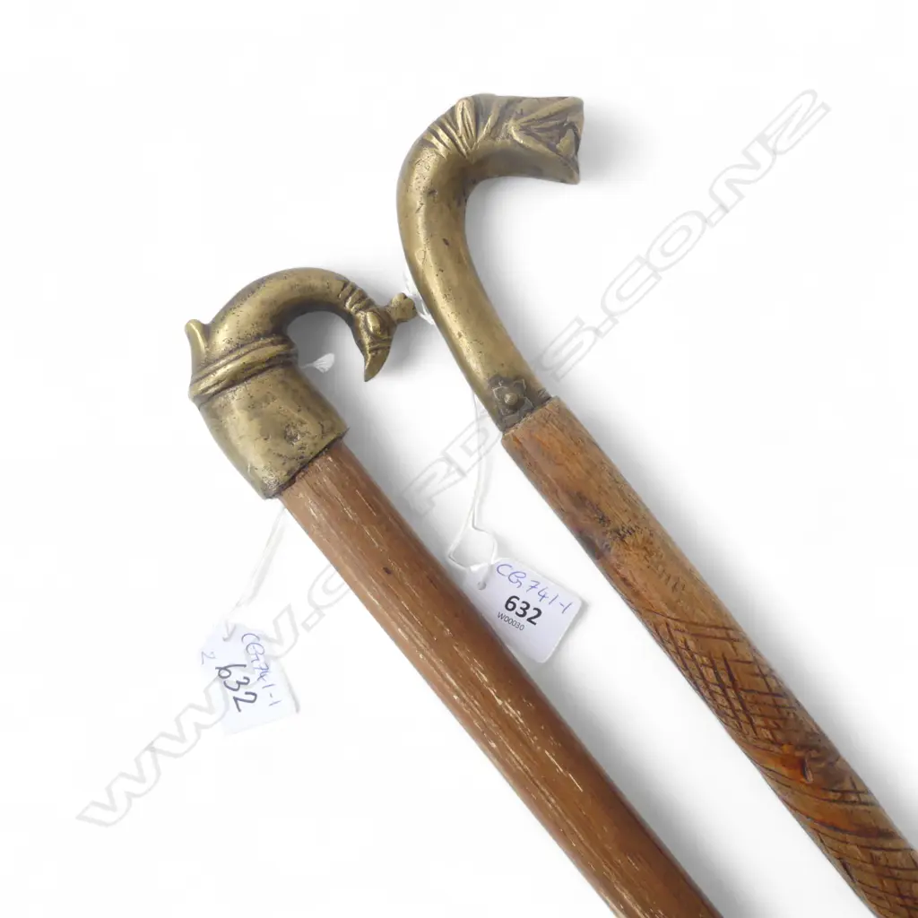 2 BRASS TOP WALKING STICKS L.1050mm Image 1++