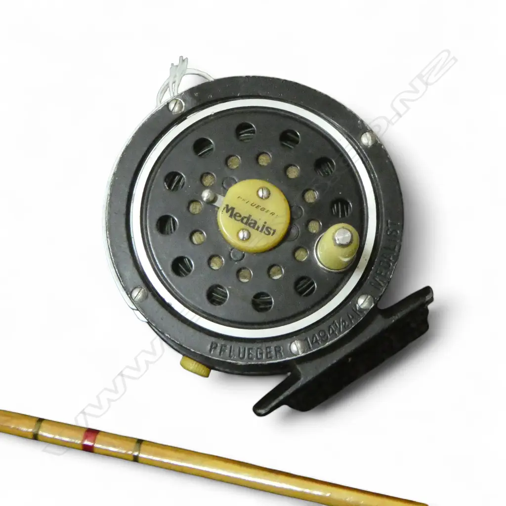 CUSTOM AMERICAN 3 PCE SPLIT CANE FISHING ROD w. SPARE TIP & MEDALIST REEL Image 1++