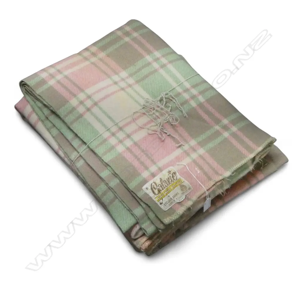 PR VINTAGE NZ GALAXIE WOOL BLANKETS Image 1++