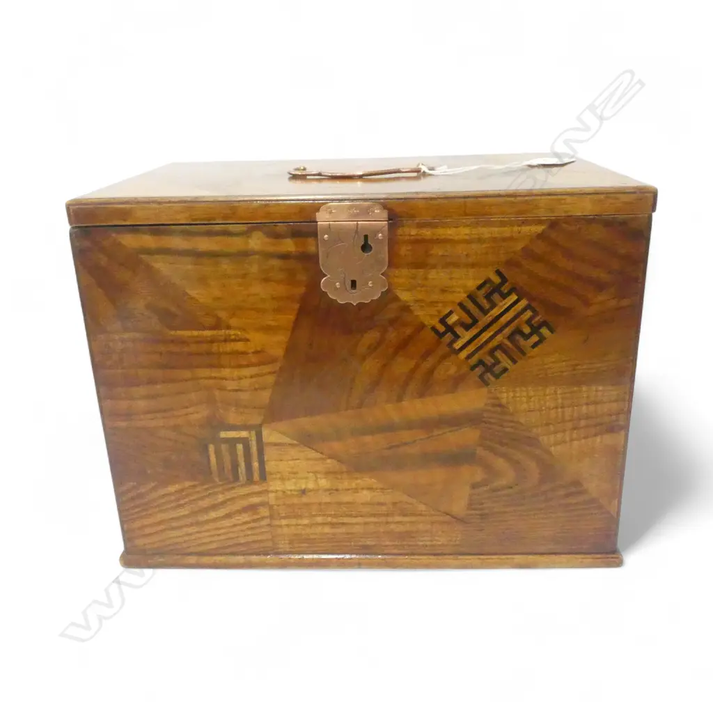 JAPANESE INLAID WORK BOX 280x180x205mm Image 1++