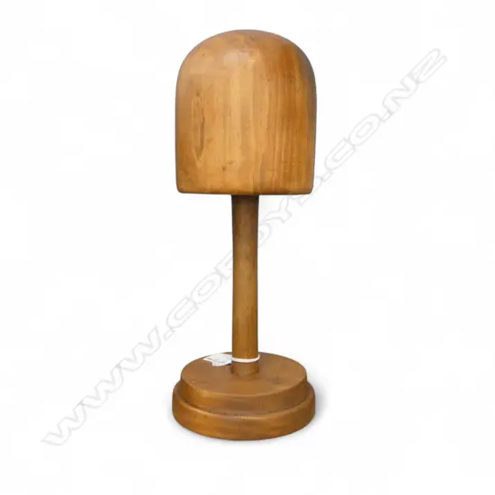 WOODEN HAT BLOCK H.330mm