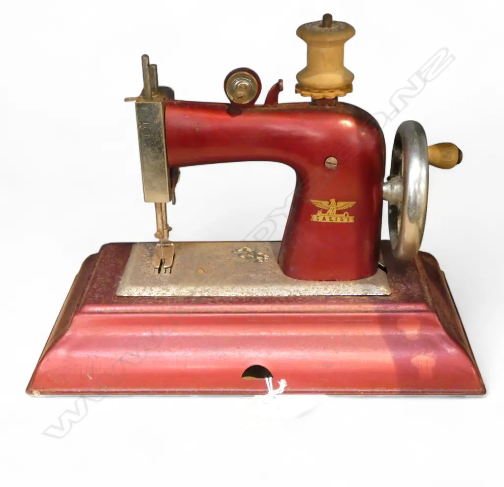 CASIGE TOY SEWING MACHINE W.250mm Image 1++