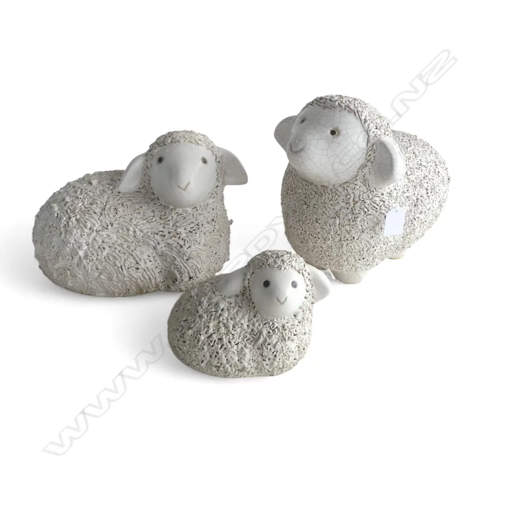 3 POTTERY SHEEP H.240mm largest Image 1++