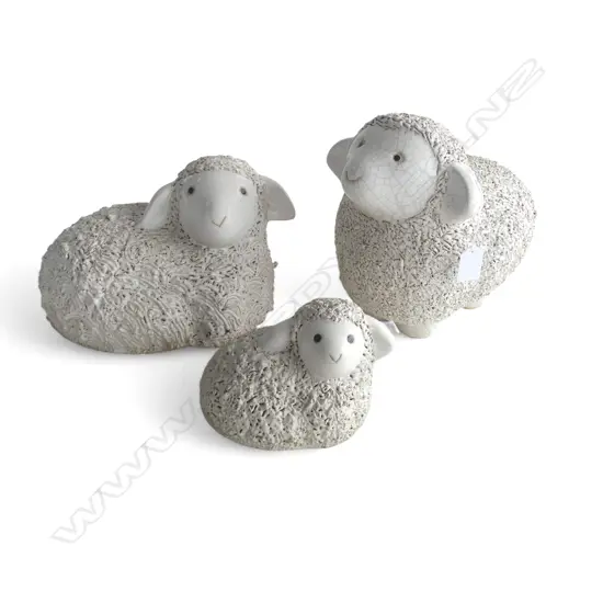 3 POTTERY SHEEP H.240mm largest