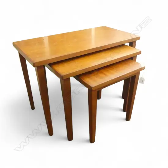 3 MCM / RETRO NESTING TABLES W.600mm