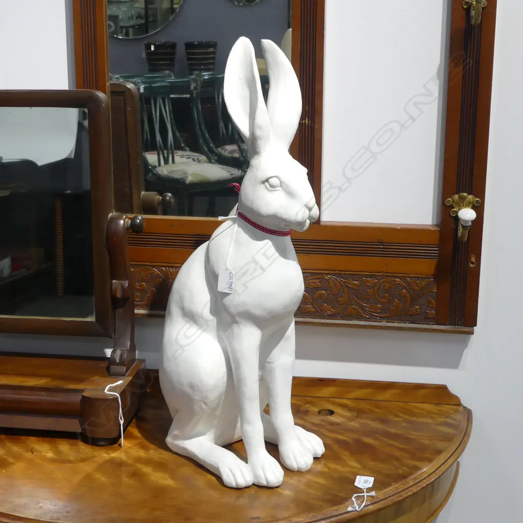 LG WHITE RESIN HARE RABBIT H.600mm Image 1++