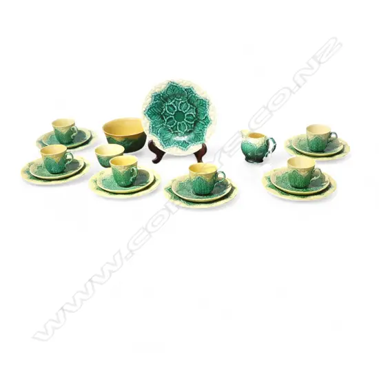 WEDGWOOD MAJOLICA LEAF MOULDED 22 PCE TEASET. MINOR CHIPS/CRACKS