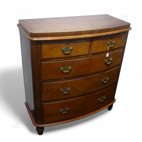 VICTORIAN FLAME MAHOGANY BOW FRONT CHEST OF 5 DRAWERS 1080x520x1150mm