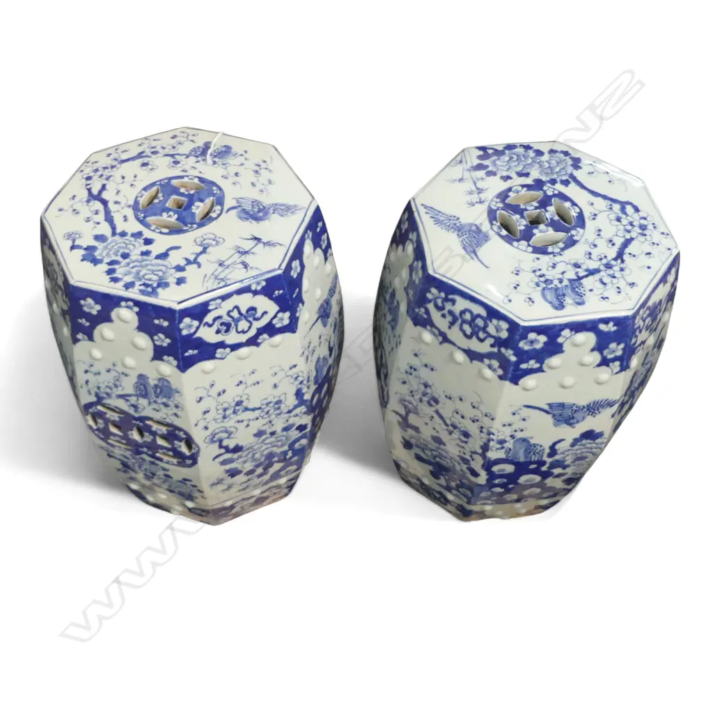 PR CHINESE OCTAGONAL B/W PORCELAIN GARDEN SEATS 320mm dia H.450mm Image 1++