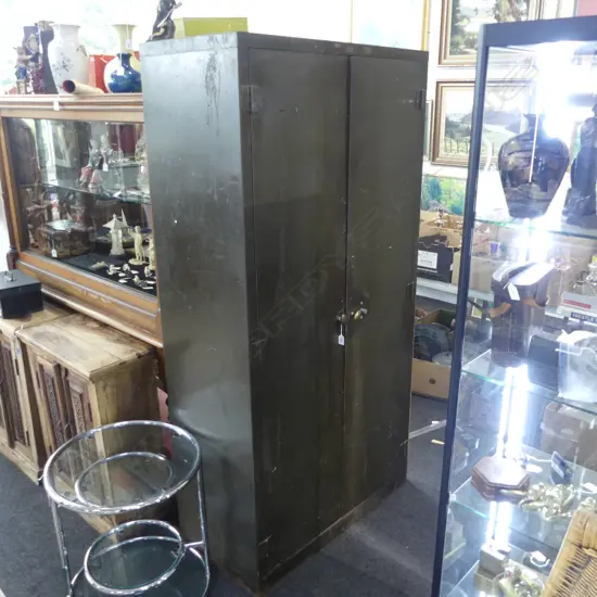 LG VINTAGE AMERICAN INDUSTRIAL METAL CABINET 915x460x1830mm...