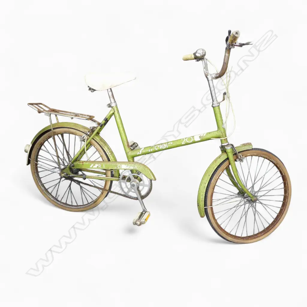 VINTAGE RALEIGH 20 GREEN BICYCLE. Fairly original - some surface rust. The bell working Image 1++
