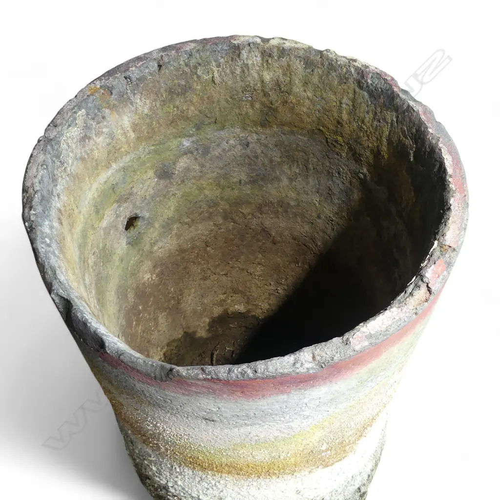 VERY LARGE VINTAGE CRUCIBLE with natural coloured exterior H.1120mm. Dia.600mm. Some faults. Image 1++