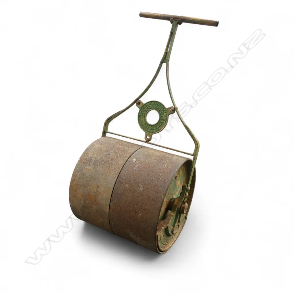 OLD JOHN BURNS & Co. Auckland & ChCh 'Water Ballast Roller'. Named to handle. Roller Dia.610mm Image 1++