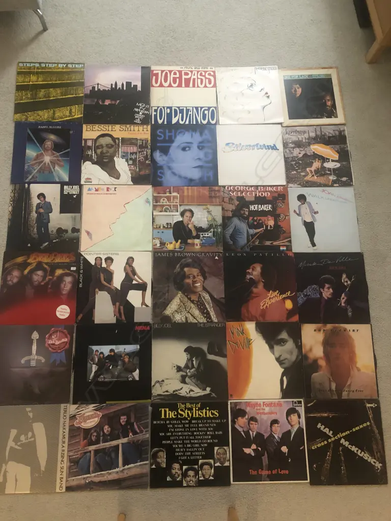 ASST. RECORDS Image 1++