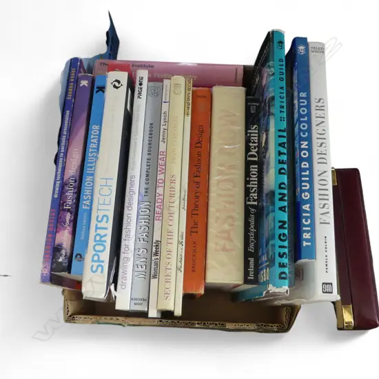 ASST. BOOKS, FASHION INTEREST