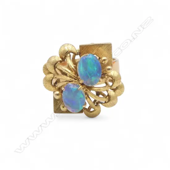 15ct GOLD & 2 OPAL DESIGNER RETRO RING 7.2gms SIZE O. Testing 15ct marked 18ct ?
