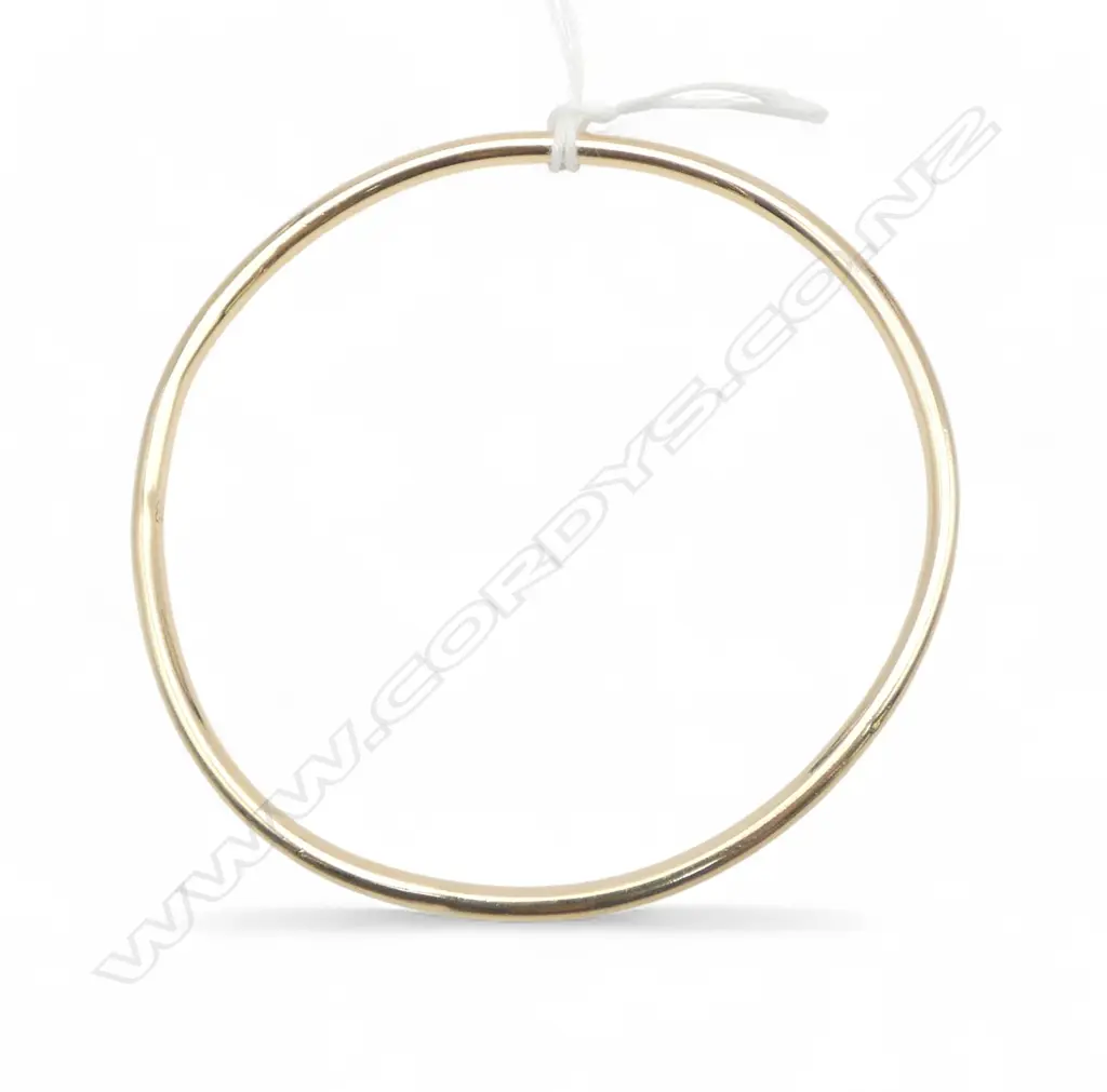 **RTV** 9ct HOLLOW BANGLE, 5.7gm Image 1++