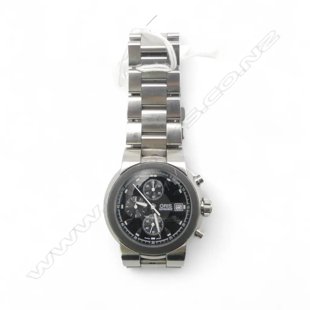 ORIS GENTS STAINLESS STEEL WRISTWATCH 50M (WATCH NOT GOING) Note: Marked on dial as 'Automatic' but has quartz movement Image 1++