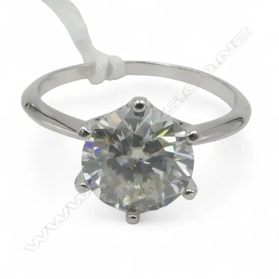 3ct MOISSANITE SILVER RING, SIZE R1/2, GRA CERT.