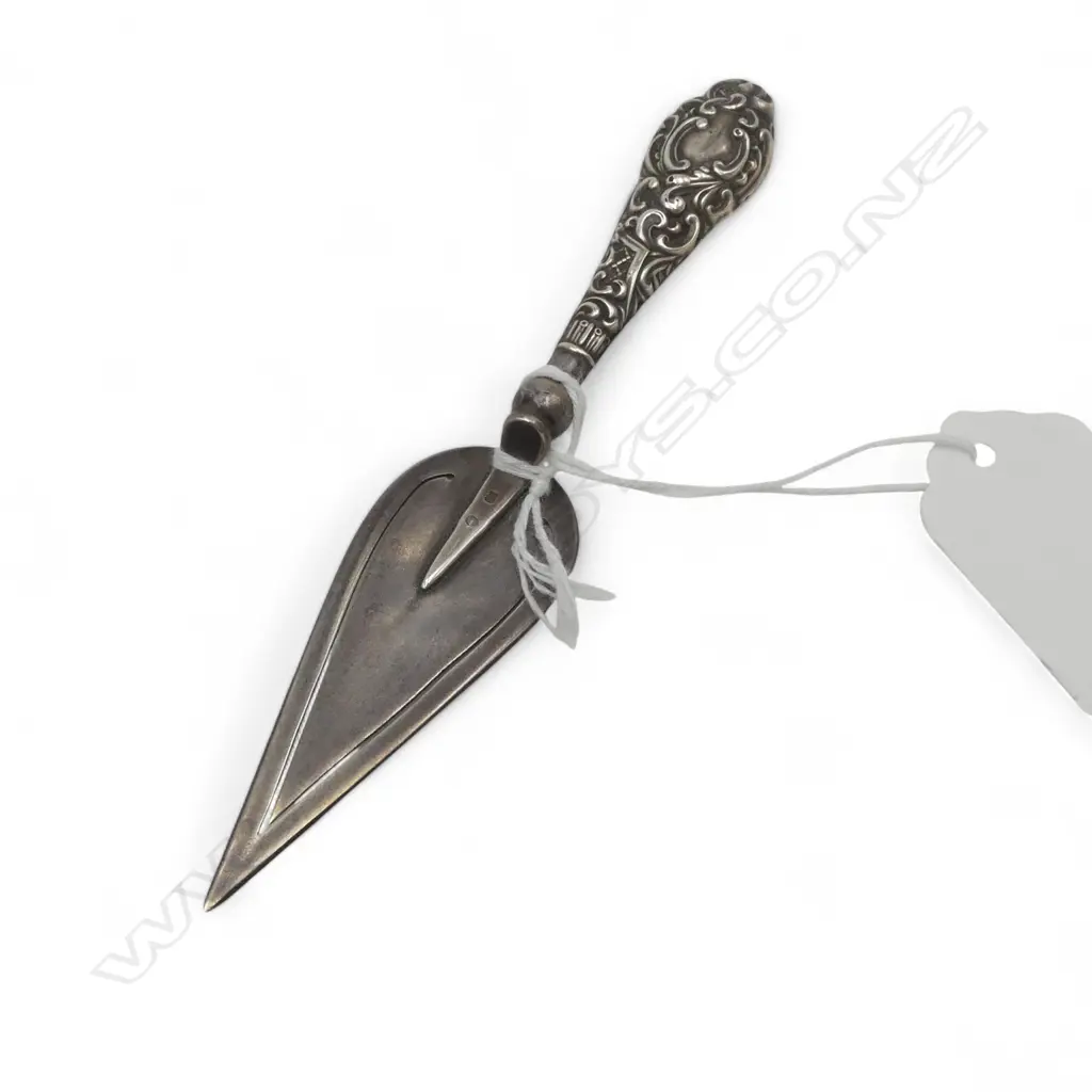 EDWARDIAN SILVER BOOKMARK embossed handle larger size Birmingham 1903  Image 1++