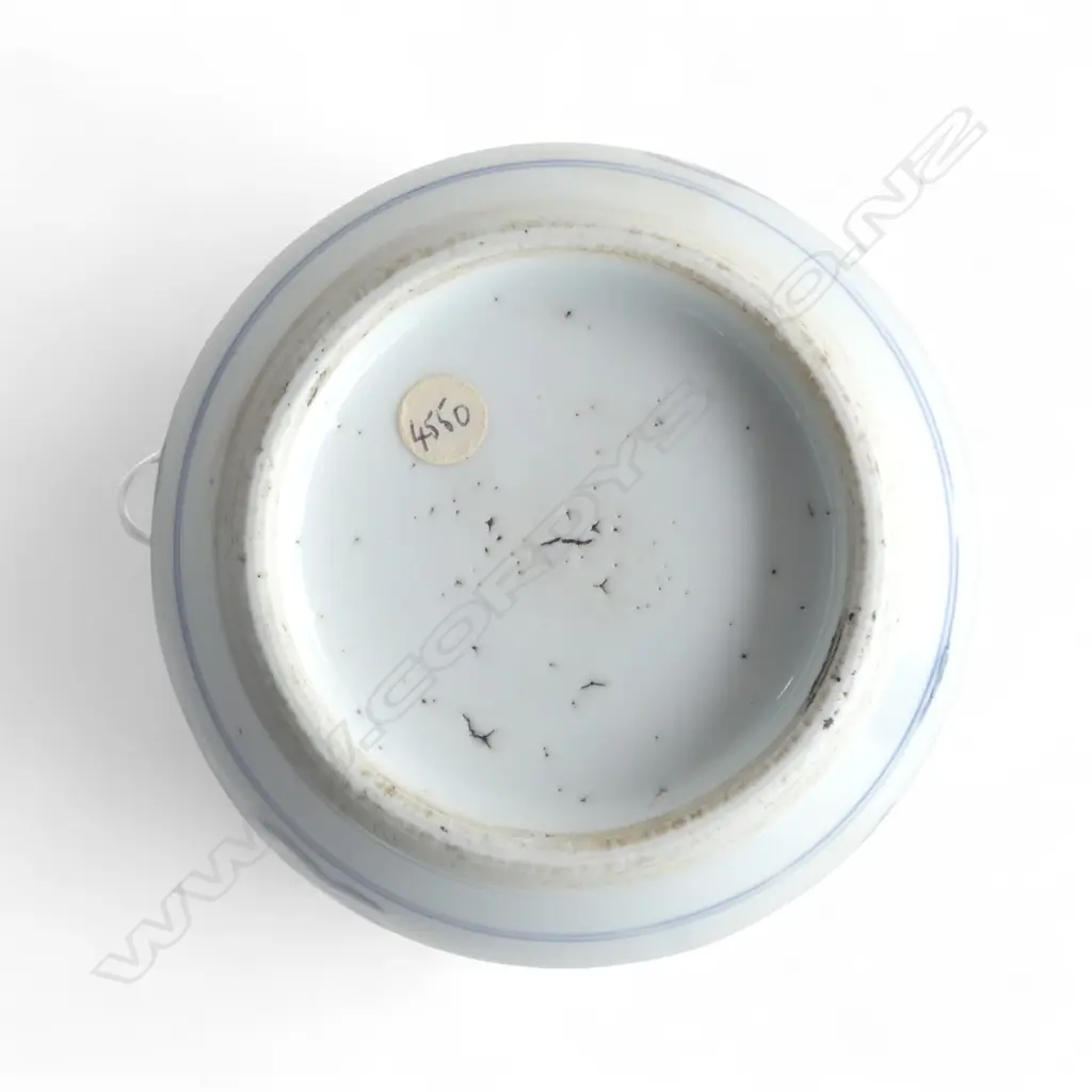 KANGXI? B/W JAR H.130mm NO LID. 19thC or earlier. some faults to top rim Image 1++