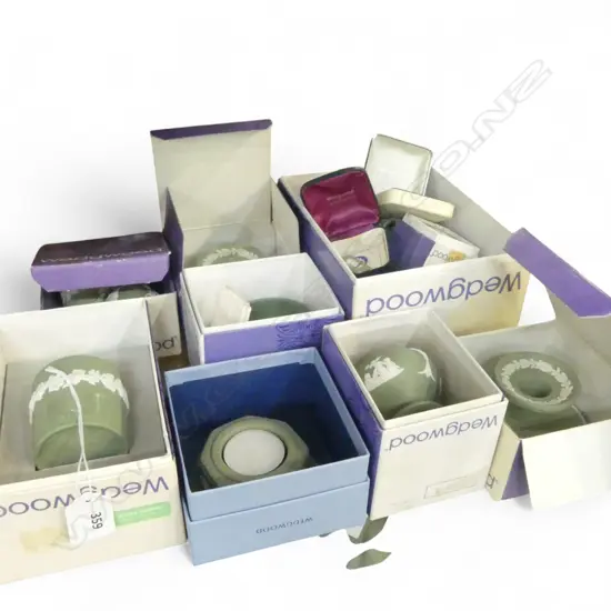 7 PCES ASST. WEDGWOOD GREEN JASPERWARE, ALL BOXED
