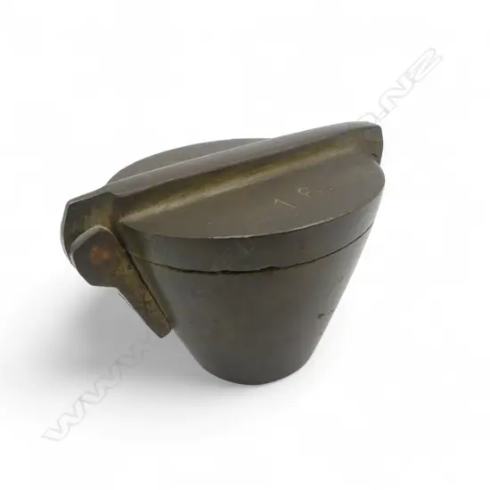ANTIQUE SET BRASS NESTING BUCKET WEIGHTS Dia.52mm